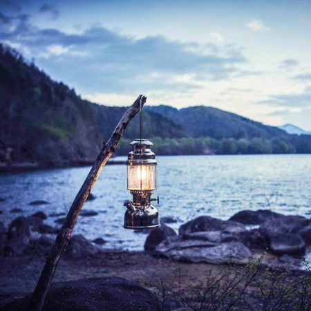 Petromax - Ciśnieniowa lampa naftowa HK500 - Mosiądz